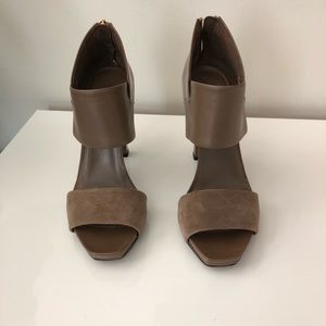 Gucci kid Scamosciato Babylon Sandals